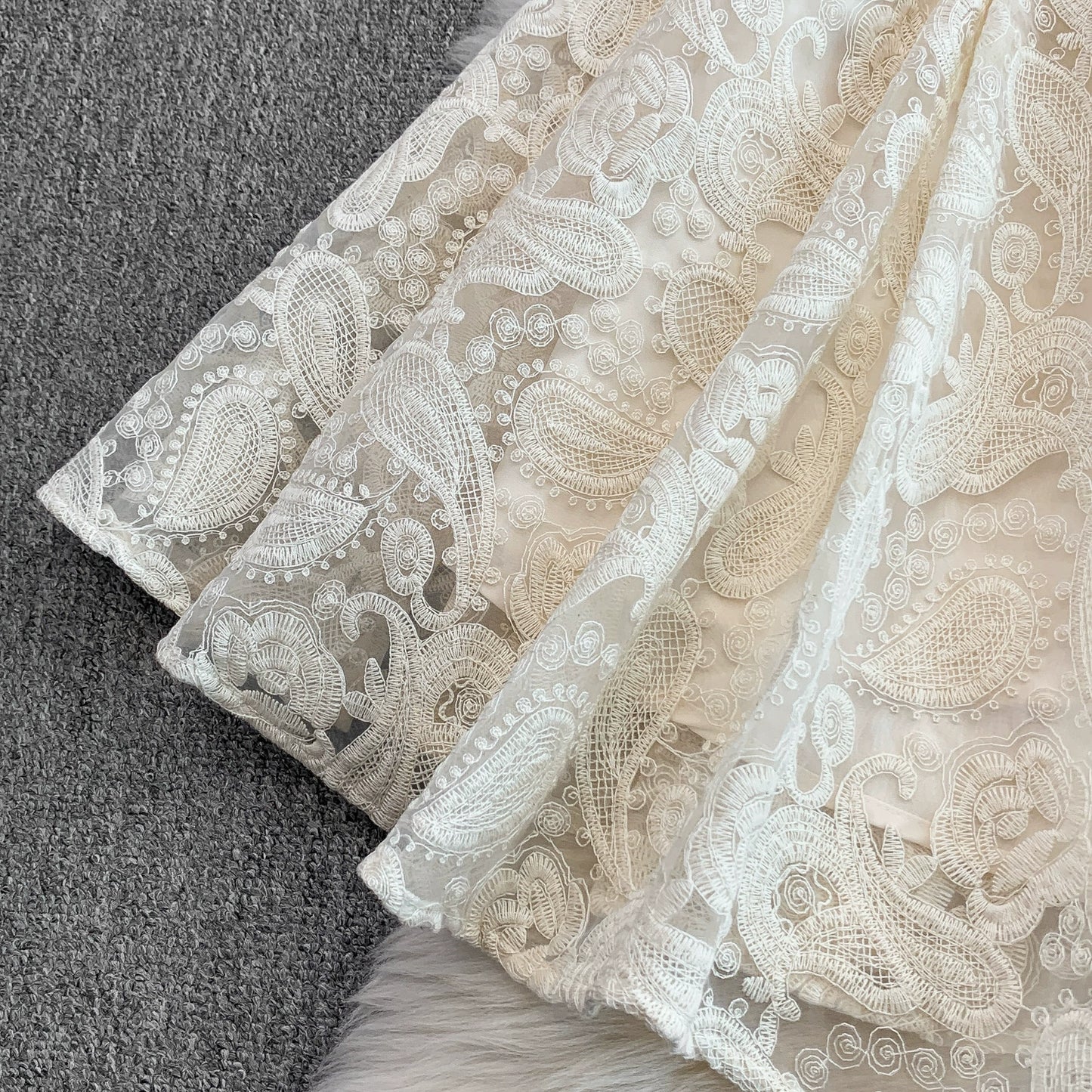 Aliona Dress