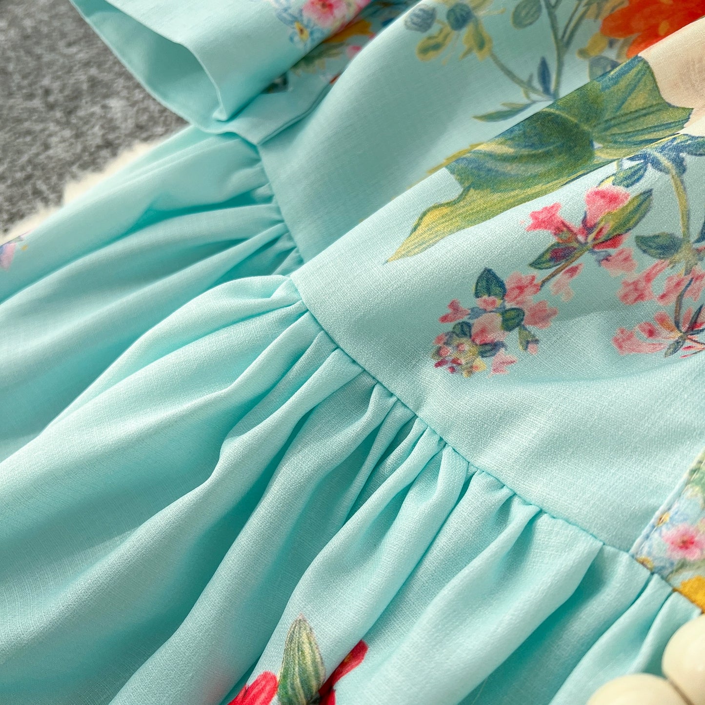Mary Dress 2 Colors