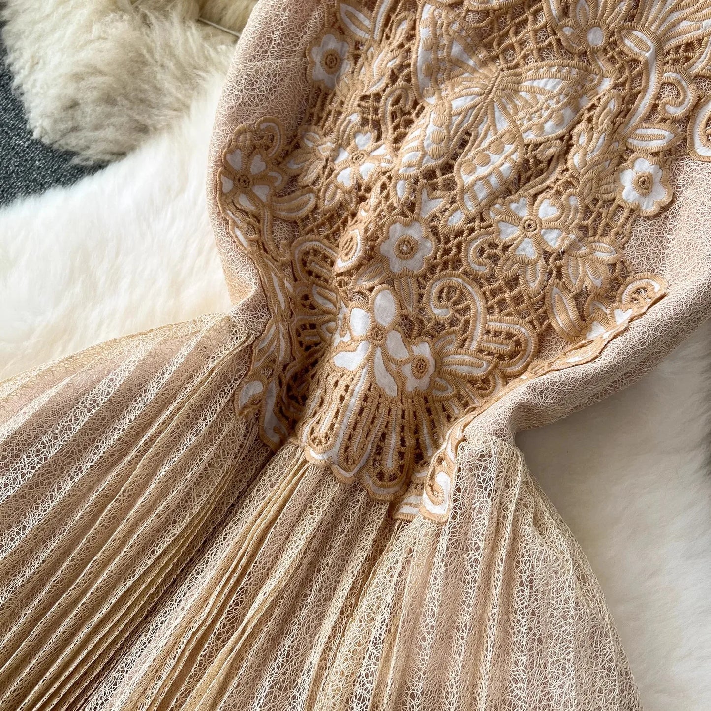 Alba Dress